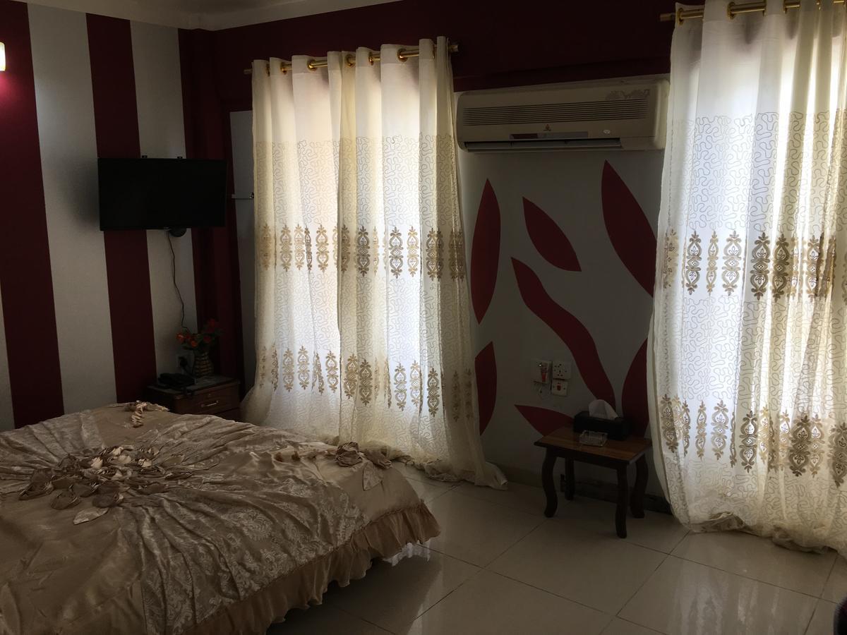 Dijlat Al Khair Hotel فندق دجلة الخير Baghdād Exterior foto